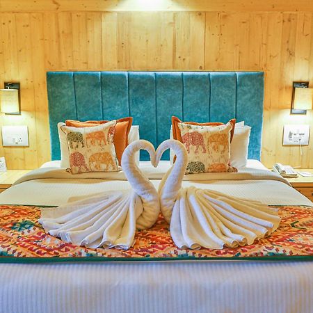 Bamboo Saa Resort & Spa - Udaipur Extérieur photo