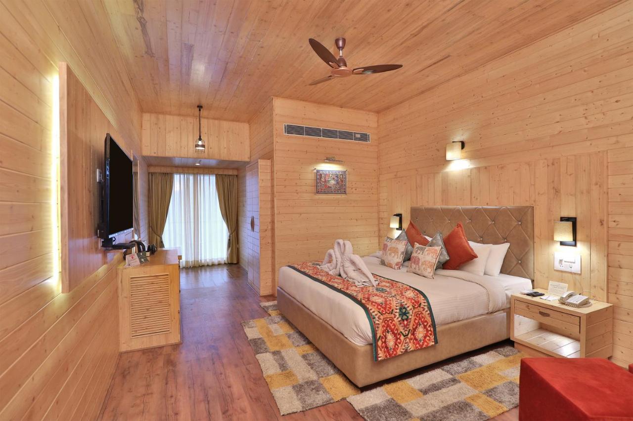 Bamboo Saa Resort & Spa - Udaipur Extérieur photo