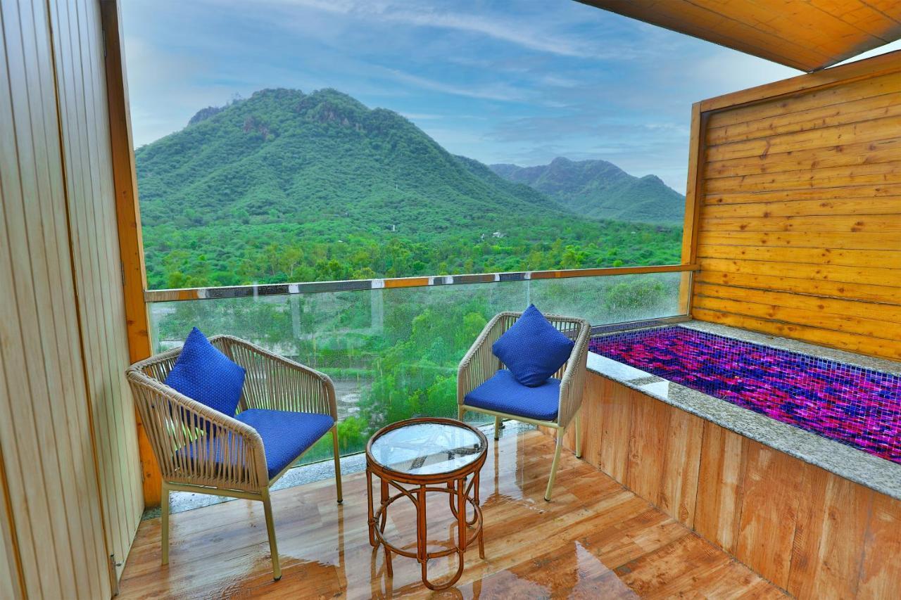 Bamboo Saa Resort & Spa - Udaipur Extérieur photo