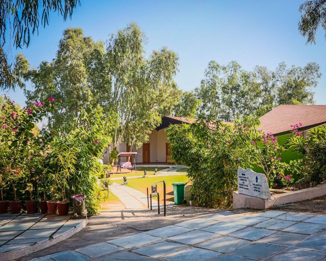 Bamboo Saa Resort & Spa - Udaipur Extérieur photo